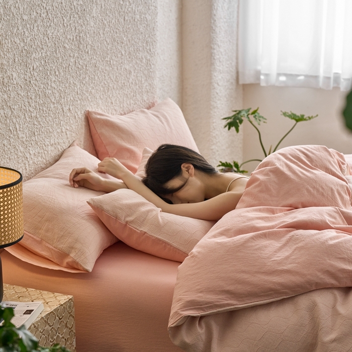 91家纺网 家纺一手货源 找家纺 （总）安莱生活 2025新款双层纱色织提花波浪系列四件套 斜纹波浪