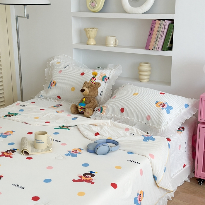 91家纺网 家纺一手货源 找家纺 昔可家纺 2024新款凉感冰皮床盖和同款夏被 欢乐小丑