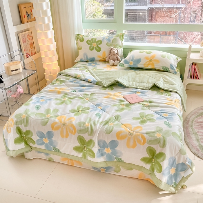 91家纺网 家纺一手货源 找家纺 菲梵家纺 2025春夏新品A类全棉喷气印花夏被 被子被芯 清莹花香