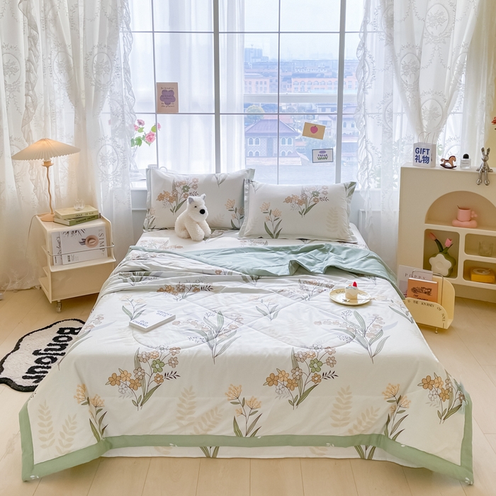 91家纺网 家纺一手货源 找家纺 菲梵家纺 2025春夏新品A类全棉喷气印花夏被 被子被芯 铃兰花语