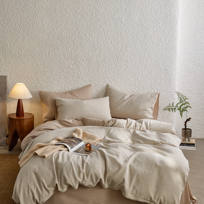 91家纺网 家纺一手货源 找家纺 安莱生活 2025新款双层纱色织提花波浪系列四件套 斜纹波浪 斜纹波浪-卡其