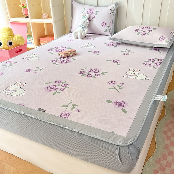 91家纺网 家纺一手货源 找家纺 安哆啦家纺 安哆啦家纺 2024新款A类冰藤印花凉席 紫花兔-床笠款