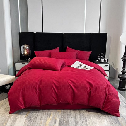 91家纺网 家纺一手货源 找家纺 大米家居 2024年新款轻奢大牌风压花水洗棉磨毛四件套 罗意威-酒红