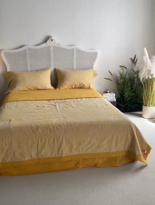 91家纺网 家纺一手货源 找家纺 安莱生活 2024新款高端双层纱色织大提花夏被 馥香 馥香-姜黄