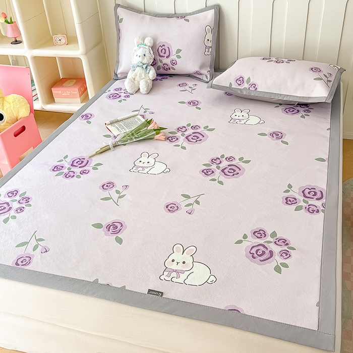 91家纺网 家纺一手货源 找家纺 安哆啦家纺 安哆啦家纺 2024新款A类冰藤印花凉席 紫花兔-凉席款