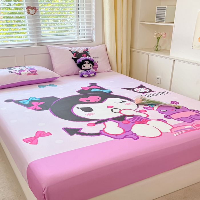 91家纺网 家纺一手货源 找家纺 金爱家 2024新款全棉三丽鸥正版大版单品床笠 朗读库洛米