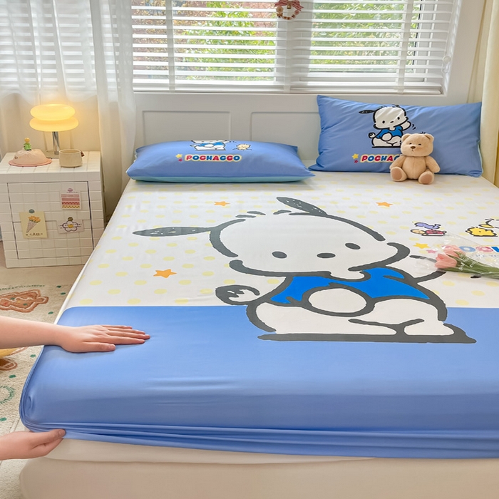 91家纺网 家纺一手货源 找家纺 金爱家 2024新款全棉三丽鸥正版大版单品床笠 星星帕哈狗