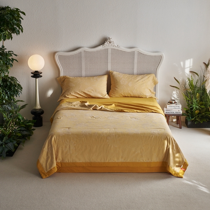 91家纺网 家纺一手货源 找家纺 安莱生活 2024新款高端双层纱色织大提花夏被 馥香 馥香-姜黄