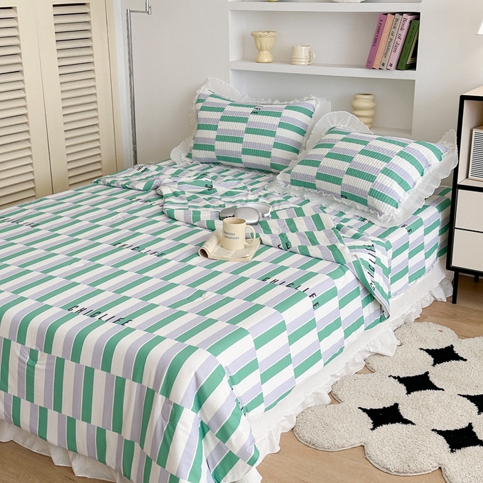 91家纺网 家纺一手货源 找家纺 昔可家纺 2024新款凉感冰皮床盖和同款夏被 紫绿格