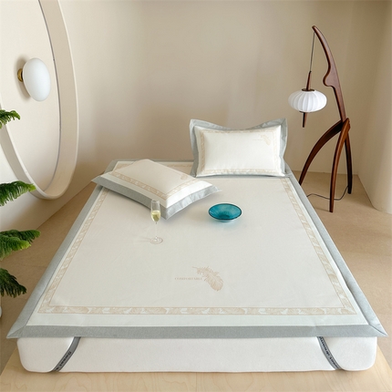 91家纺网 家纺一手货源 找家纺 （总）甜梦 2025新款简欧大板凉感品质7A抗菌防螨印花养生冰丝席系列