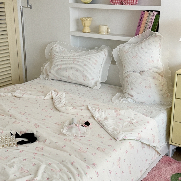 91家纺网 家纺一手货源 找家纺 昔可家纺 2024新款凉感冰皮床盖和同款夏被 蝴蝶结天鹅