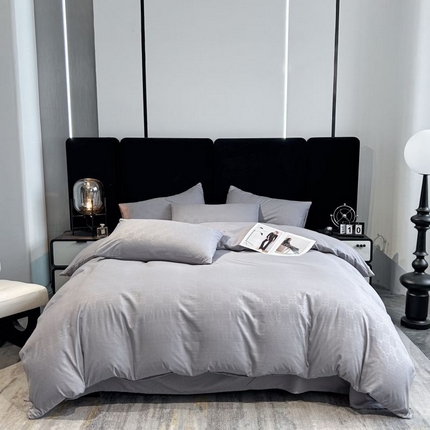 91家纺网 家纺一手货源 找家纺 大米家居 2024年新款轻奢大牌风压花水洗棉磨毛四件套 罗意威-浅灰