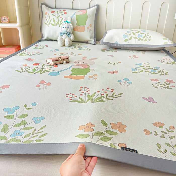 91家纺网 家纺一手货源 找家纺 安哆啦家纺 安哆啦家纺 2024新款A类冰藤印花凉席 田园里-凉席款