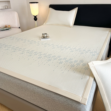 91家纺网 家纺一手货源 找家纺 （总）摩妮卡 2025新款PE中分子凉感提花冰豆豆凉席三件套床笠三件套