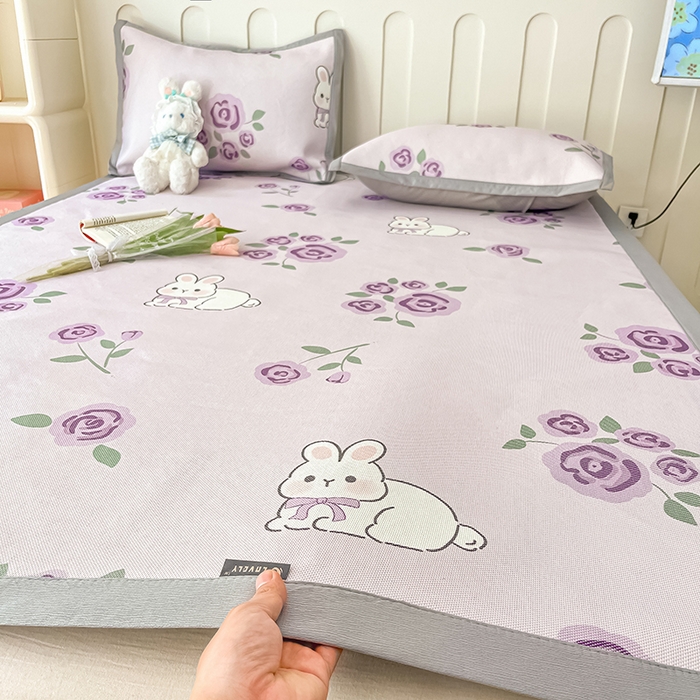 91家纺网 家纺一手货源 找家纺 安哆啦家纺 安哆啦家纺 2024新款A类冰藤印花凉席 紫花兔-凉席款