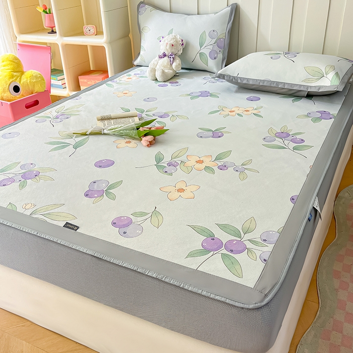 91家纺网 家纺一手货源 找家纺 安哆啦家纺 安哆啦家纺 2024新款A类冰藤印花凉席 蓝莓-床笠款