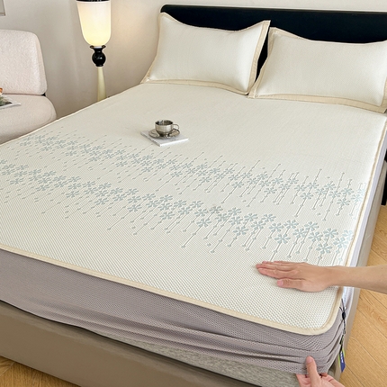 91家纺网 家纺一手货源 找家纺 （总）摩妮卡 2025新款PE中分子凉感提花冰豆豆凉席三件套床笠三件套