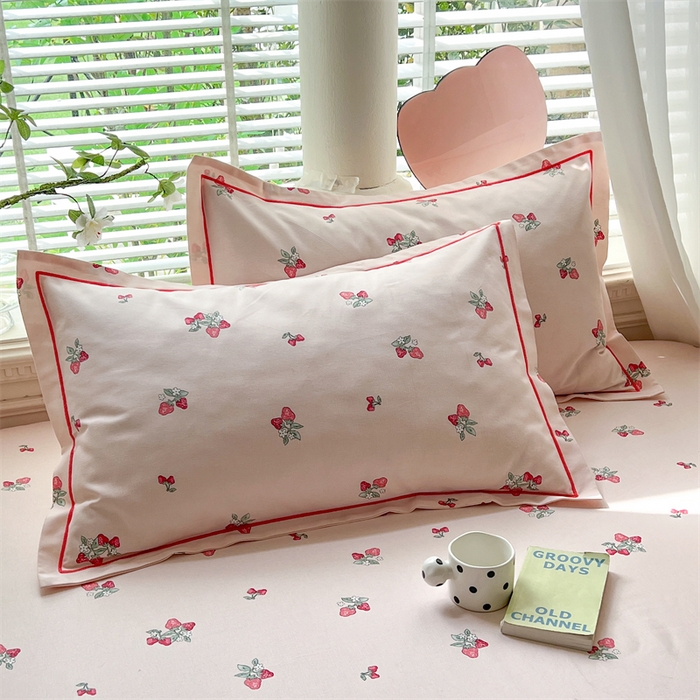 91家纺网 家纺一手货源 找家纺 菲梵家纺 2025新款A类无荧光全棉老粗布单品枕套 莓莓果