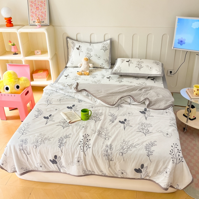 91家纺网 家纺一手货源 找家纺 安哆啦 2024新款A类凉感丝冰豆豆夏被冰丝席冰藤席四件套 夏被-空墨