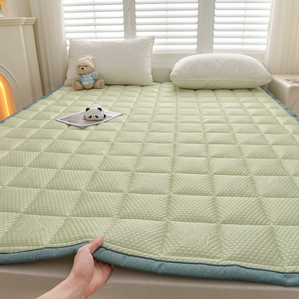 91家纺网 家纺一手货源 找家纺 （总）富威堡家纺  2025高端凉感豆豆凉席款加棉加厚棉花床垫  