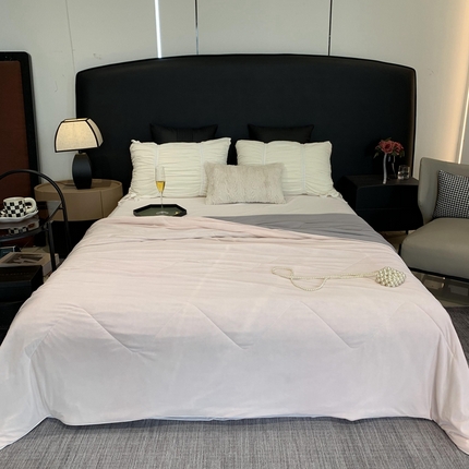 奈萝家纺 2025新款A类凉感丝小凉皮夏被可机洗夏被新品空调被 嘟嘟粉灰