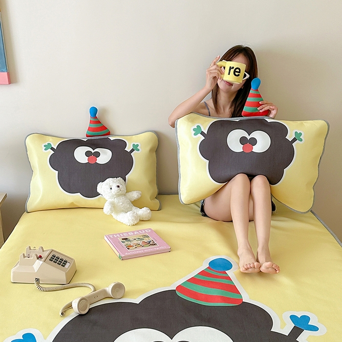 91家纺网 家纺一手货源 找家纺 昔可家纺 2024新款异形床笠款冰丝凉席 萌系小黑球