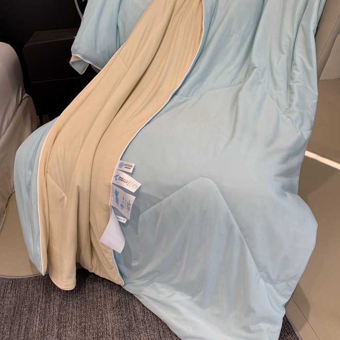 91家纺网 家纺一手货源 找家纺 奈萝家纺 2025新款A类凉感丝小凉皮夏被可机洗夏被新品空调被 蒂芙尼蓝