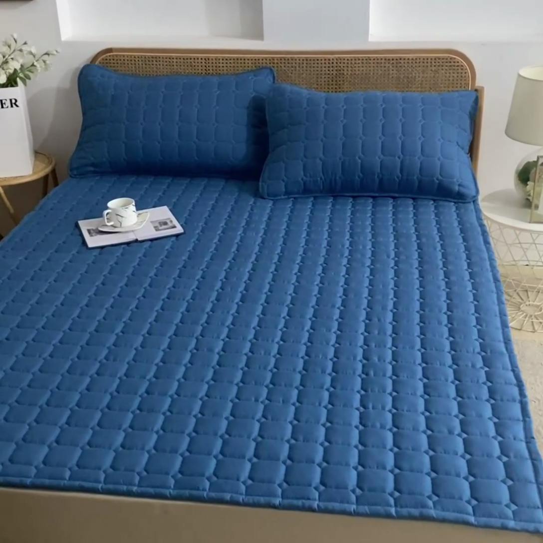 91家纺网 家纺一手货源 找家纺 恋绒家纺 2025升级款水洗棉床褥隔尿防水床垫隔尿垫护理垫床护罩垫子 防水款-远山蓝