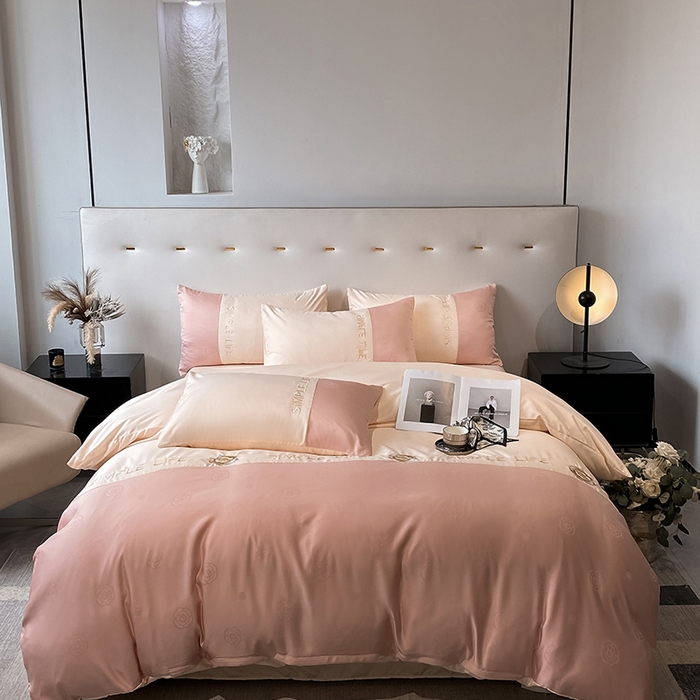 91家纺网 家纺一手货源 找家纺 澳梵 新款水洗真丝刺绣四件套【卢浮之夜】 卢浮之夜-粉玉