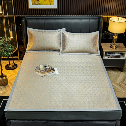 91家纺网 家纺一手货源 找家纺 （总）共鸣沙发垫 新款简约冰藤凉感凉席