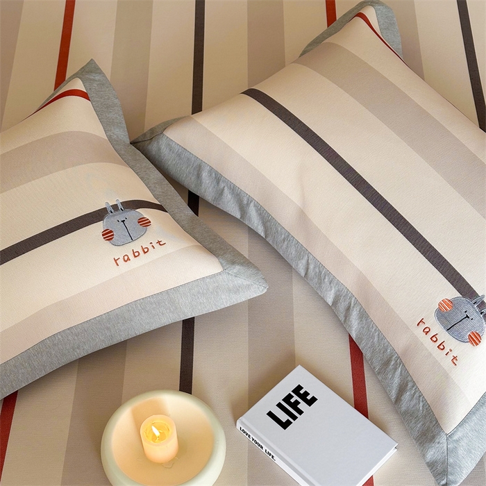 91家纺网 家纺一手货源 找家纺 甜梦 2024新款母婴级7A抗菌养生冰藤席影棚1—床笠款 条纹小兔（床笠款）