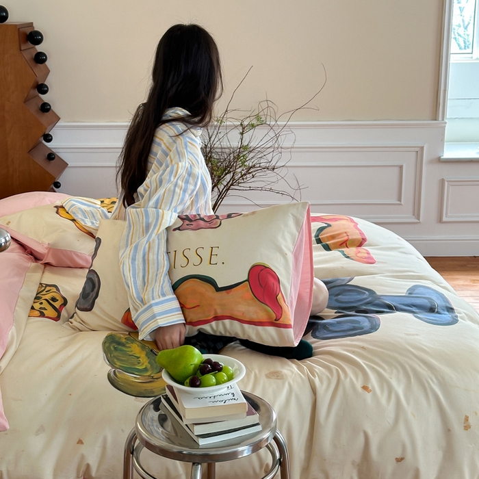 91家纺网 家纺一手货源 找家纺 艾沁家纺 2024新款a版40贡缎数码印花b版40水洗棉四件套-沉睡的马蒂斯场景一