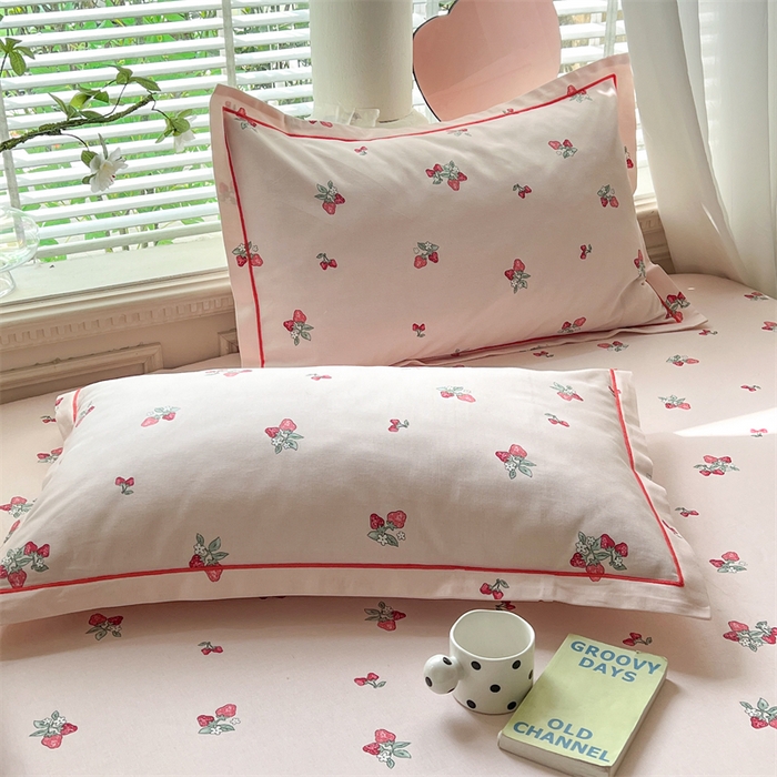 91家纺网 家纺一手货源 找家纺 菲梵家纺 2025新款A类无荧光全棉老粗布单品枕套 莓莓果