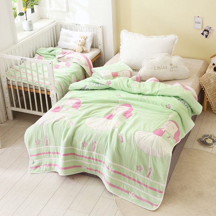 91家纺网 家纺一手货源 找家纺 朴尔家纺-毛巾被 2024年全棉十层纱布加厚儿童盖被毛巾被 爱跳舞的姑娘绿