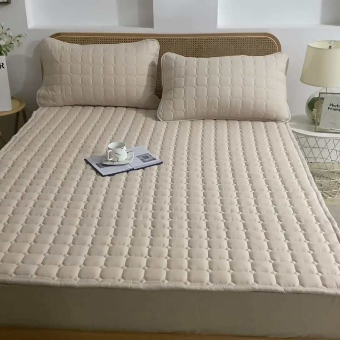 91家纺网 家纺一手货源 找家纺 恋绒家纺 2025升级款水洗棉床褥隔尿防水床垫隔尿垫护理垫床护罩垫子 防水款-浅驼色