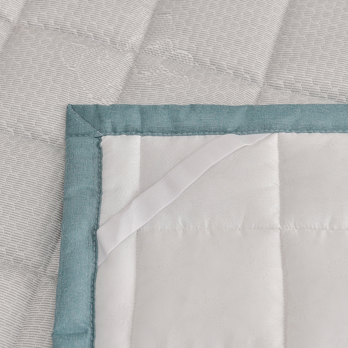 91家纺网 家纺一手货源 找家纺 富威堡家纺  2025高端凉感豆豆凉席款加棉加厚棉花床垫   尊贵灰