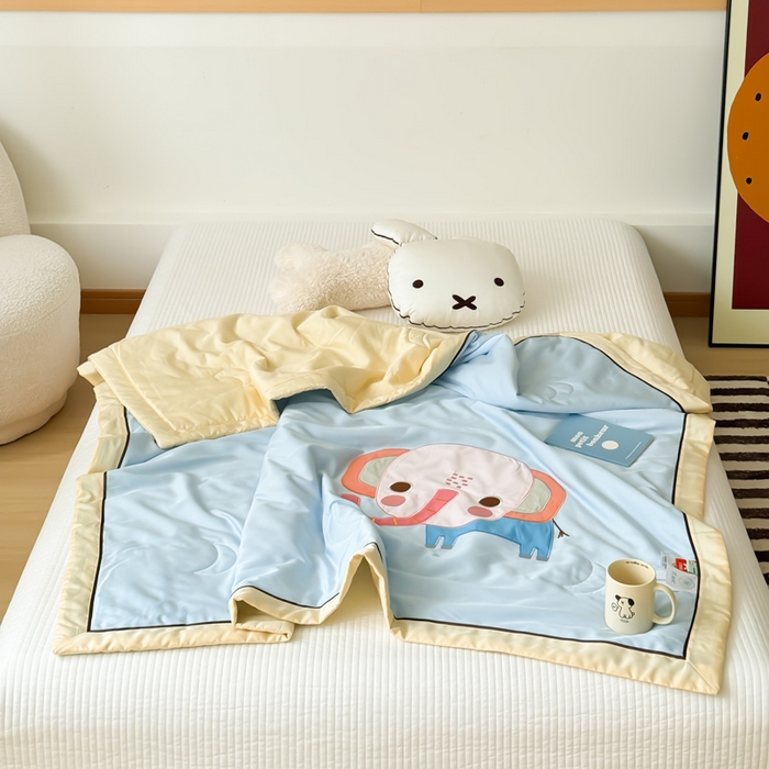 91家纺网 家纺一手货源 找家纺 喜多兔儿童家纺 2024新款莫代尔夏被空调被-萌宝宝系列 蓝色小象问问