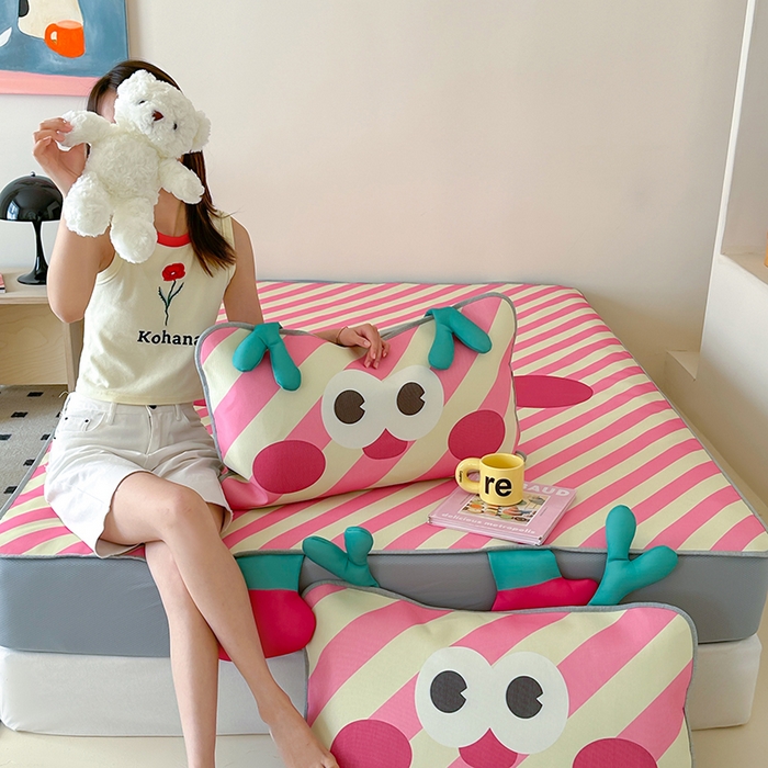 91家纺网 家纺一手货源 找家纺 昔可家纺 2024新款异形床笠款冰丝凉席 多巴胺鹿角