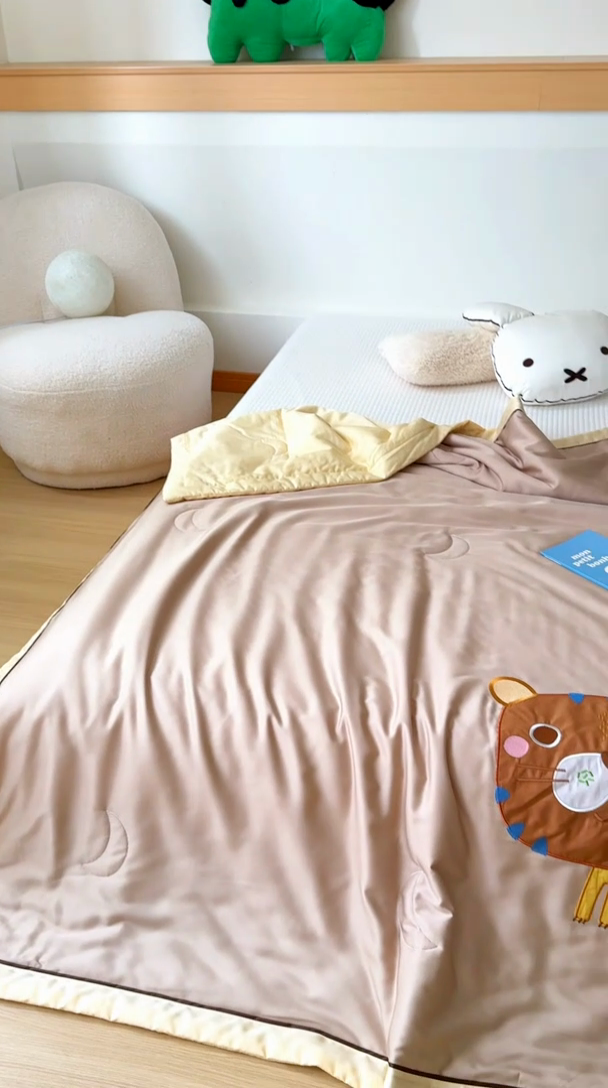 91家纺网 家纺一手货源 找家纺 喜多兔儿童家纺 2024新款莫代尔夏被空调被-萌宝宝系列 卡其色小老虎多多