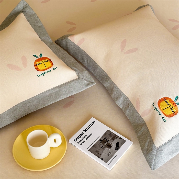 91家纺网 家纺一手货源 找家纺 甜梦 2024新款母婴级7A抗菌养生冰藤席影棚1—床笠款 小草猫猫（床笠款）