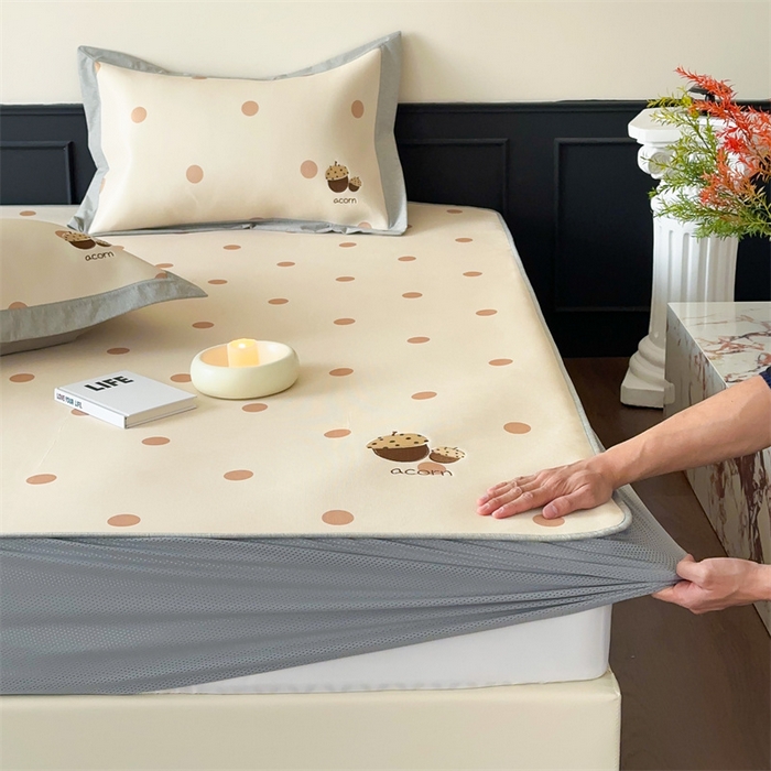 91家纺网 家纺一手货源 找家纺 甜梦 2024新款母婴级7A抗菌养生冰藤席影棚1—床笠款 小橡子（床笠款）