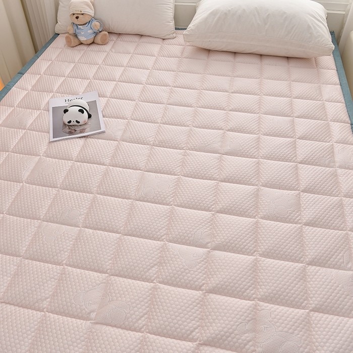 91家纺网 家纺一手货源 找家纺 富威堡家纺  2025高端凉感豆豆凉席款加棉加厚棉花床垫   尊贵粉