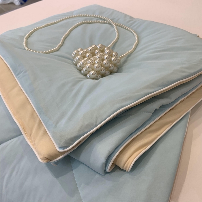 91家纺网 家纺一手货源 找家纺 奈萝家纺 2025新款A类凉感丝小凉皮夏被可机洗夏被新品空调被 蒂芙尼蓝