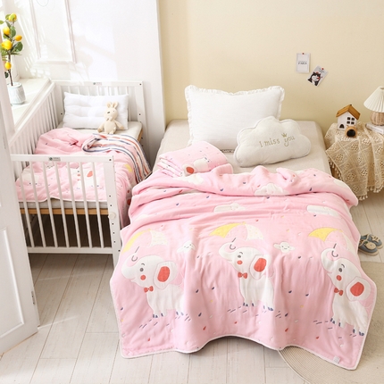 91家纺网 家纺一手货源 找家纺 朴尔家纺-毛巾被 2024年全棉十层纱布加厚儿童盖被毛巾被 打伞的小象粉