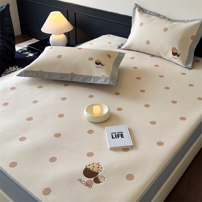 91家纺网 家纺一手货源 找家纺 甜梦 2024新款母婴级7A抗菌养生冰藤席影棚1—床笠款 小橡子（床笠款）