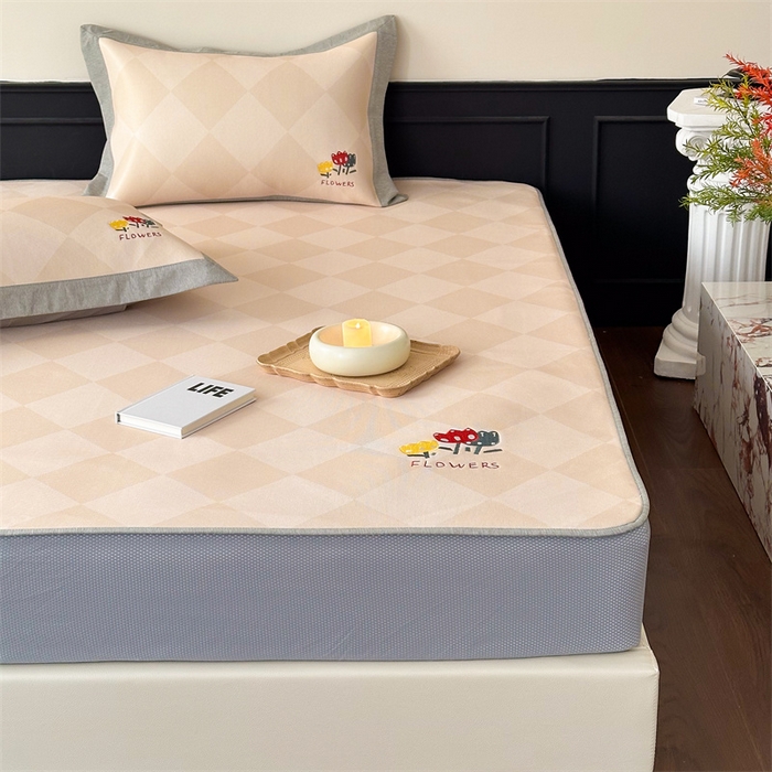 91家纺网 家纺一手货源 找家纺 甜梦 2024新款母婴级7A抗菌养生冰藤席影棚1—床笠款 菱格小花朵（床笠款）