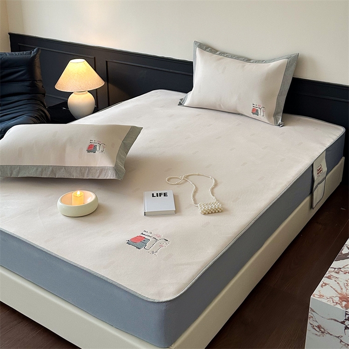 91家纺网 家纺一手货源 找家纺 甜梦 2024新款母婴级7A抗菌养生冰藤席影棚1—床笠款 波点小象（床笠款）