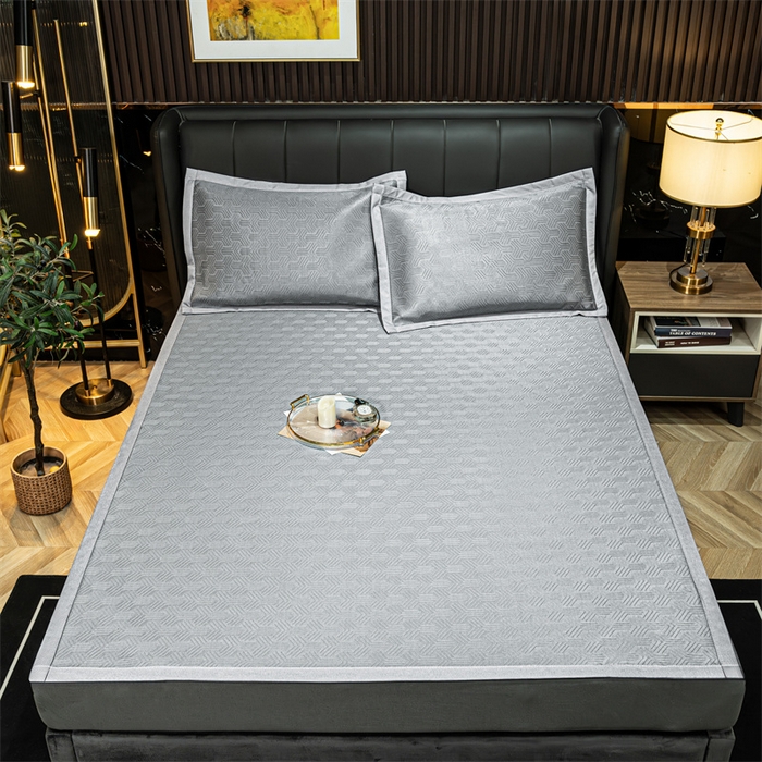 91家纺网 家纺一手货源 找家纺 共鸣沙发垫 新款简约冰丝凉感凉席 冰丝灰