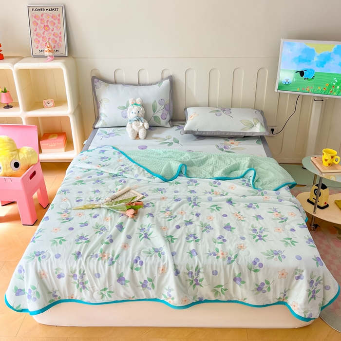 91家纺网 家纺一手货源 找家纺 安哆啦 2024新款A类凉感丝冰豆豆夏被冰丝席冰藤席四件套 夏被-蓝莓