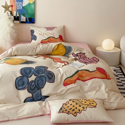 91家纺网 家纺一手货源 找家纺 艾沁家纺 2024新款a版40贡缎数码印花b版40水洗棉四件套-沉睡的马蒂斯场景二